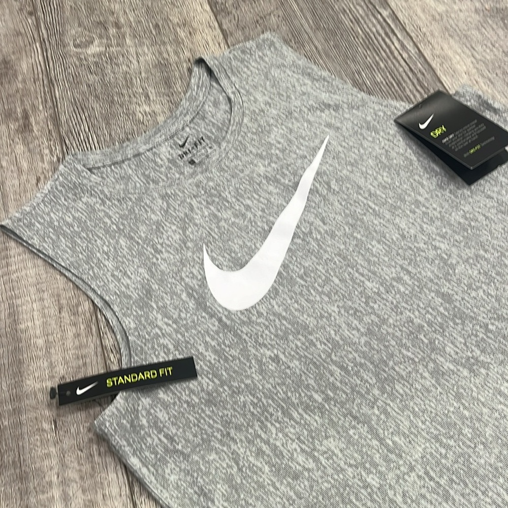 Nike Dri-Fit Boys Tank Top- Size XL-NWT